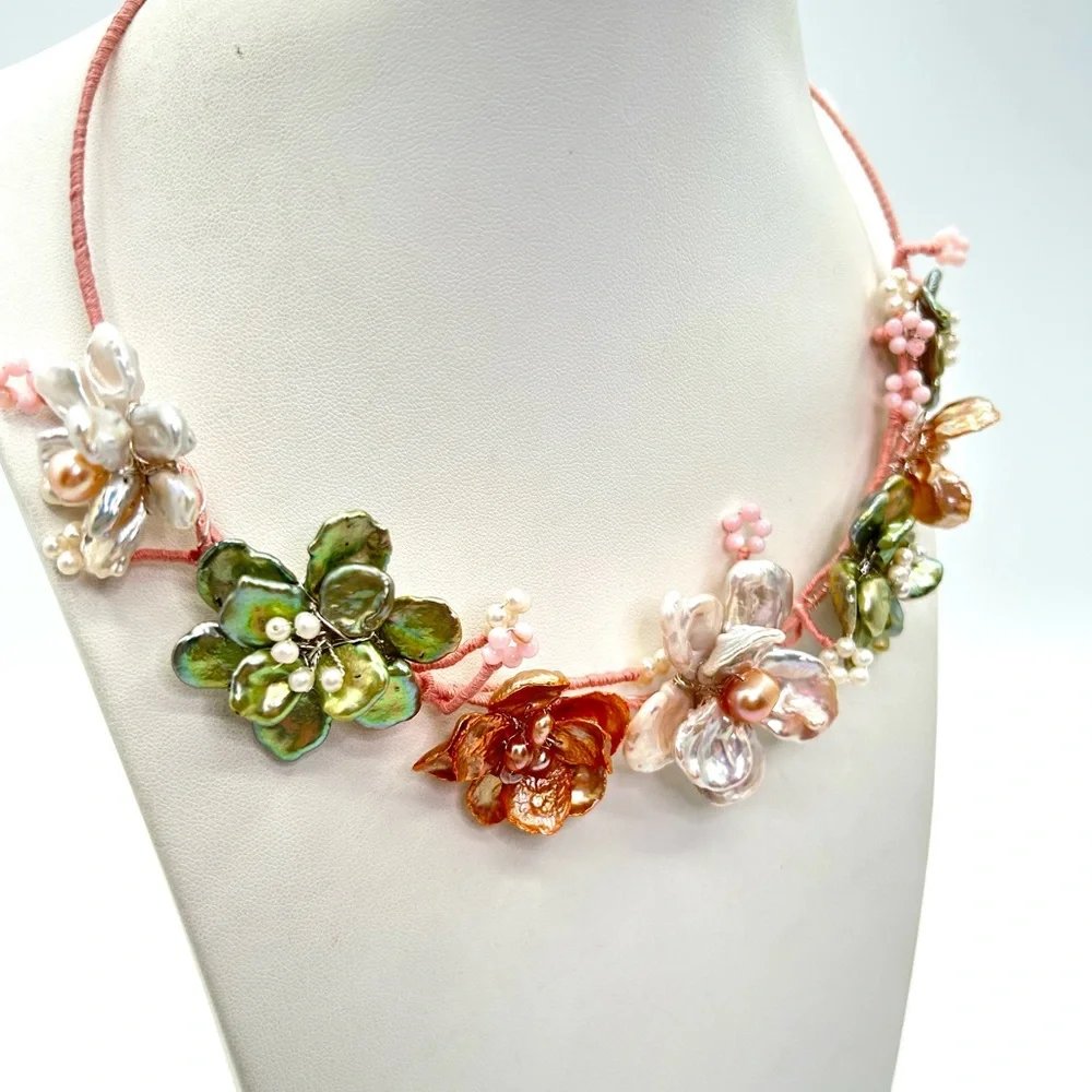 Luxury Artisan Floral Pearl Necklace - Pink and Green - Picture 1 of 5
